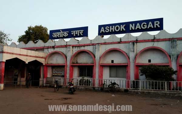 Unsatisfied Housewife Escorts in Ashok Nagar